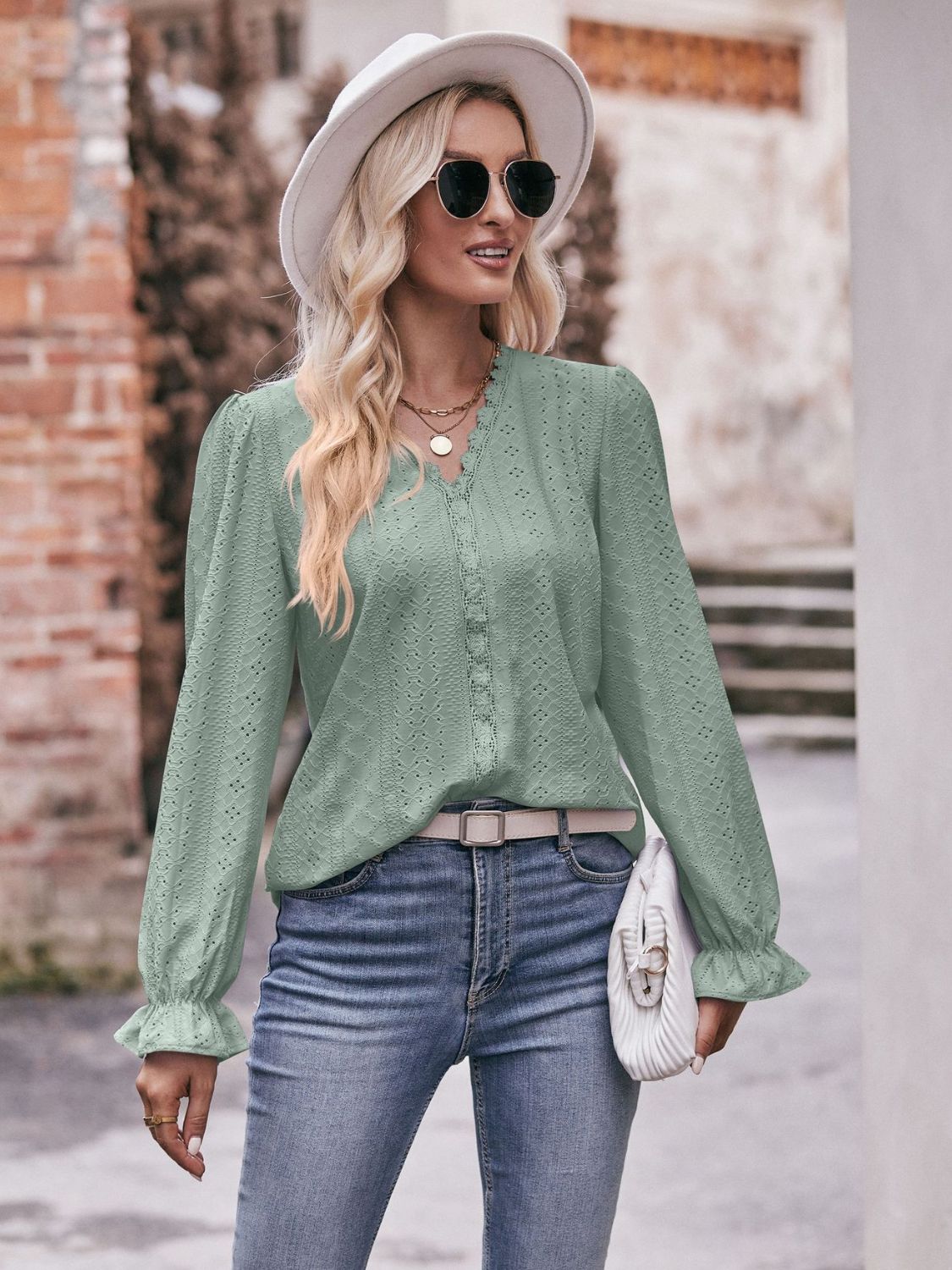 Bohemian Exposed Seam Round Neck Long Sleeve Cropped Top
