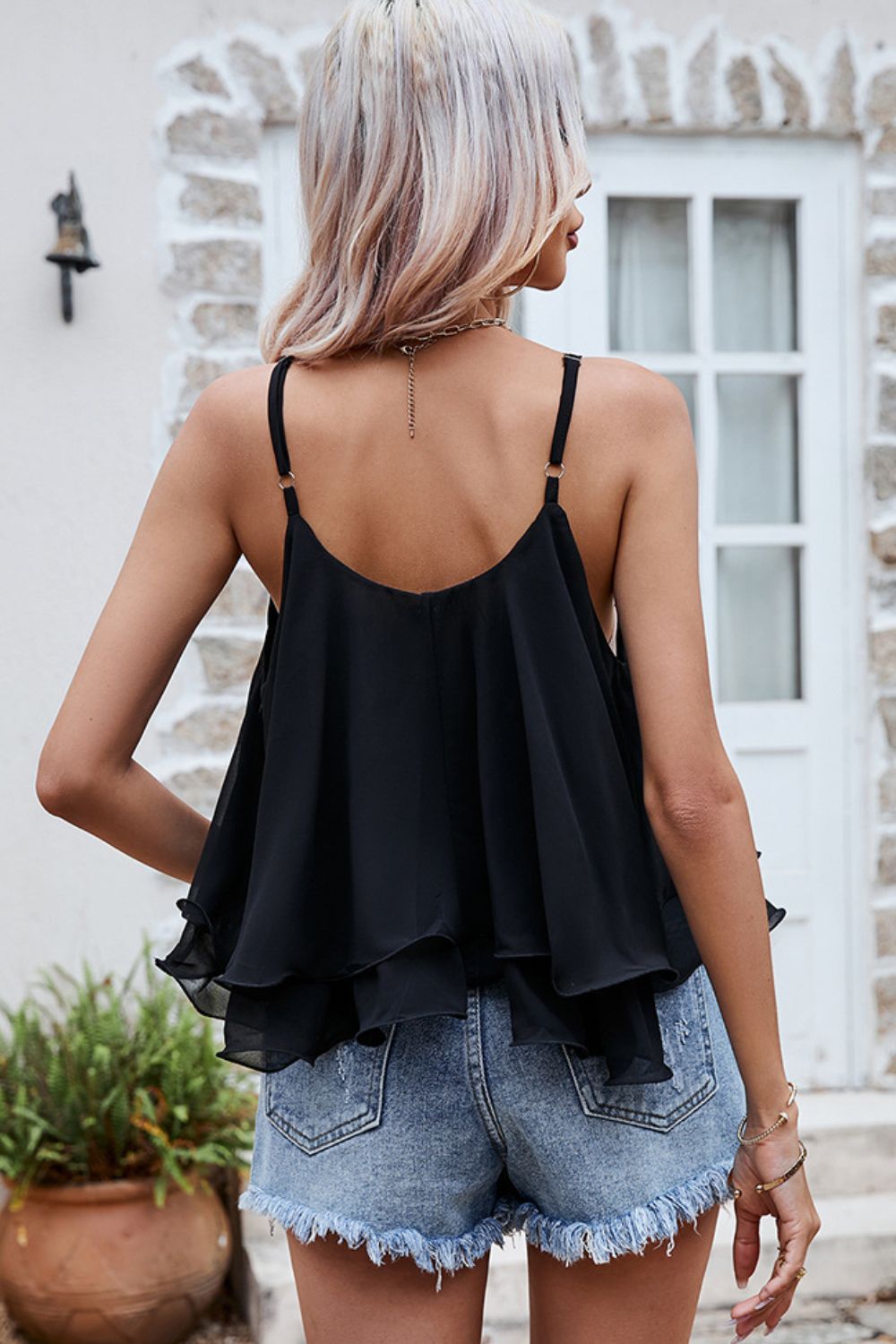 Black Scoop Neck Spaghetti Strap Ruffle Hem Tank