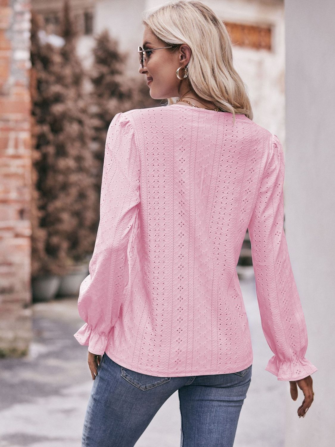 Bohemian Exposed Seam Round Neck Long Sleeve Cropped Top