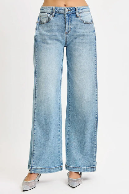 Boho Mid Rise Wide Barrel Leg Snap Jeans