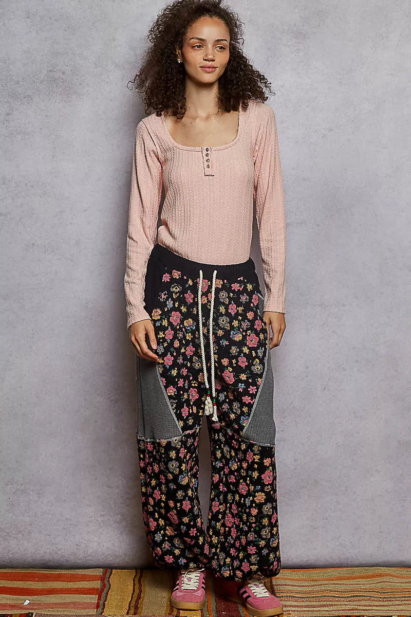 Boho Pink Square Neck Cropped Knit Top with Curved Hem