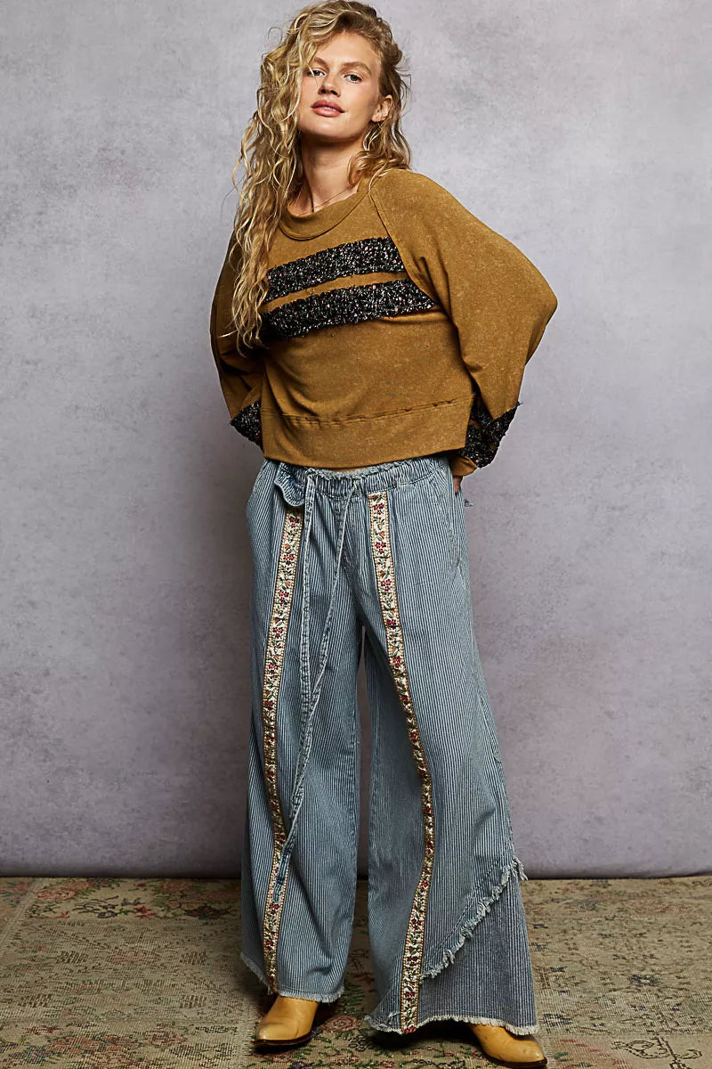 Boho Print Patch Round Neck Balloon Sleeve Cropped Top