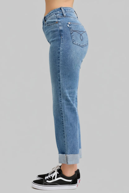 High Waist Boyfriend Criss Cross Mild Destroy Jeans with Single Cuff