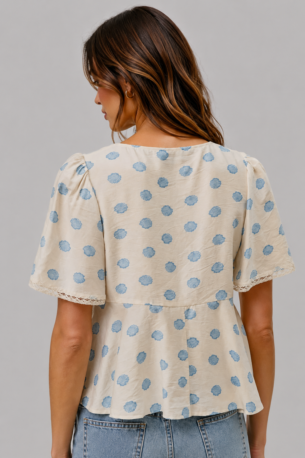 Harper Shell Tie Front Flutter Sleeves Top