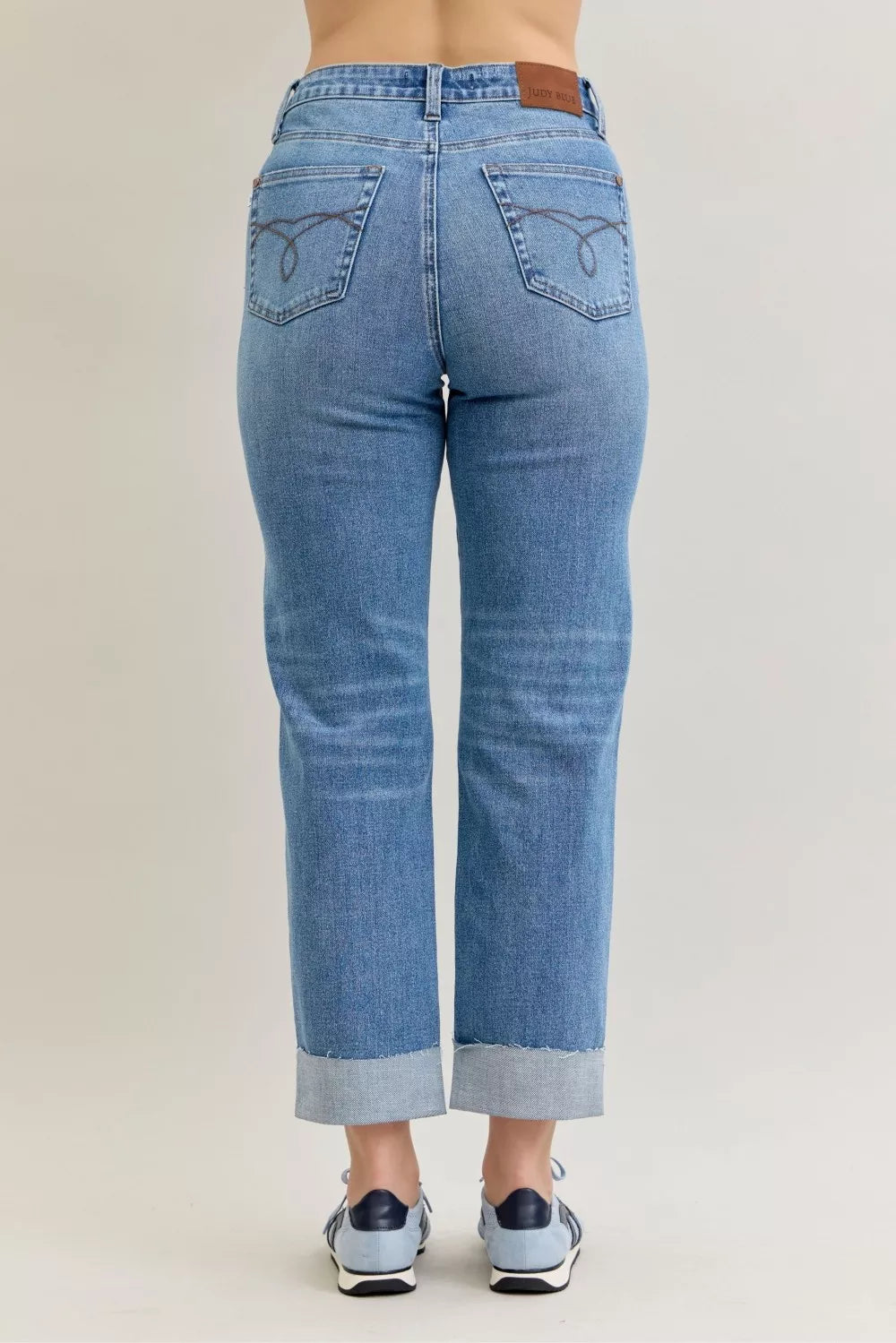 High Waist Boyfriend Criss Cross Mild Destroy Jeans with Single Cuff