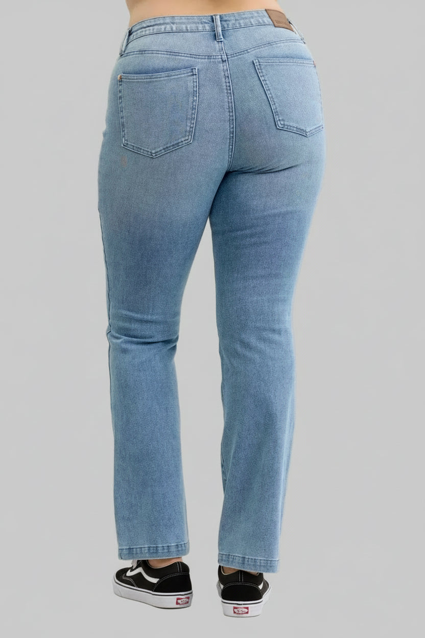 Raelynn Mid Rise Bootcut Jeans with Front Patch Pockets