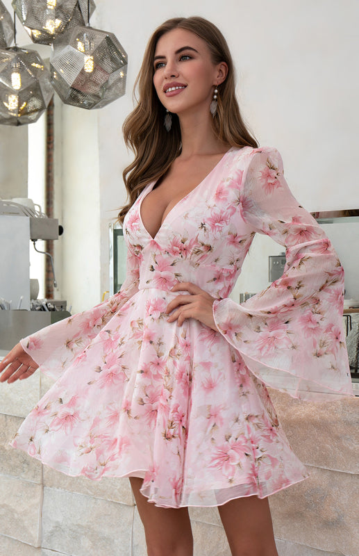 Bohemian Sexy V-Neck Floral Print Bell Sleeve Dress