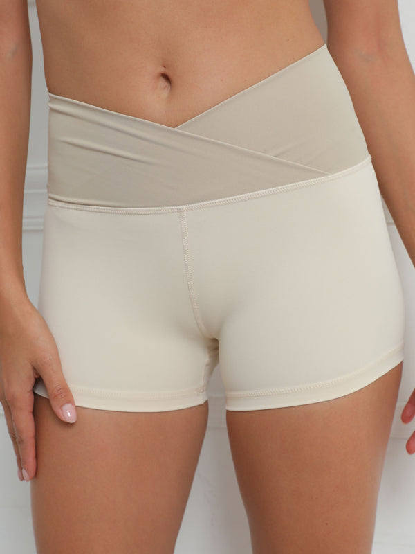 Women's Contrast V-Cut Tiny Waist Gym Shorts