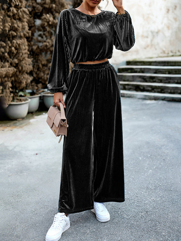 Loose pants with crop top online